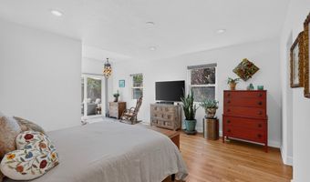 328 Fontana Pl NE, Albuquerque, NM 87108
