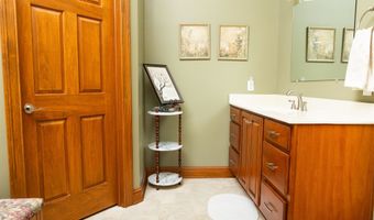 2804 Hash Ridge Rd, Barboursville, WV 25504