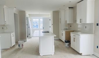2425 Harbor Ave 2425, Avalon, NJ 08202