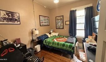 42 Lincoln Ave, Amsterdam, NY 12010