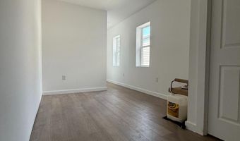 108 PEACH St, Reading, PA 19602