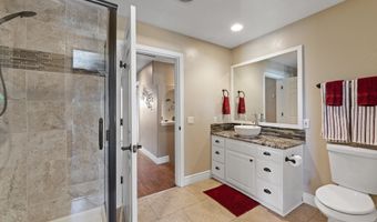 997 KRISTA Ln, Brookings, OR 97415