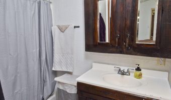 213 Blossom Ln, Blakeslee, PA 18610