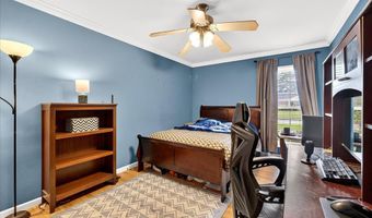 117 Windcliffe Dr, Ballwin, MO 63021