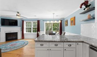 1196 Charles St 6, North Providence, RI 02904