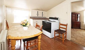563 Aquidneck Ave, Middletown, RI 02842