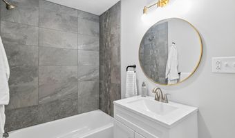 205 Linkensmith Dr, Anna, OH 45302