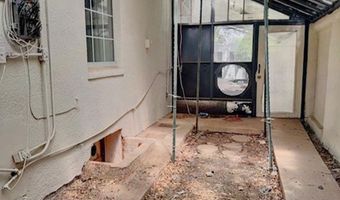 809 S Roselawn Ave, Artesia, NM 88210