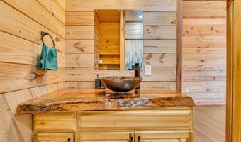 1090 Valley Grain Rd, Brooksville, MS 39739