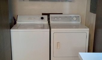 2033 Alhambra Ct B, Anderson, IN 46013