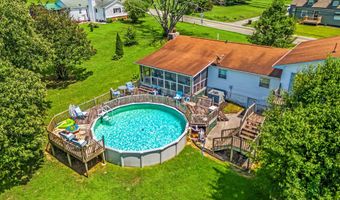 958 W Hunt Rd, Alcoa, TN 37701