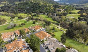 29585 Circle R Grns, Escondido, CA 92026