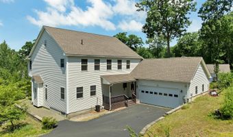 56 Sun Lake Dr, Belmont, NH 03220