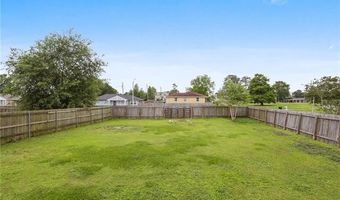 204 DOERR Dr, Arabi, LA 70032
