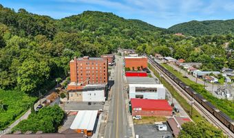 516 W Main St, Appalachia, VA 24216