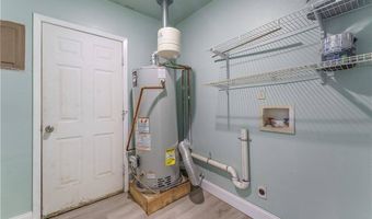 2201 SE 15Th St, Bentonville, AR 72712