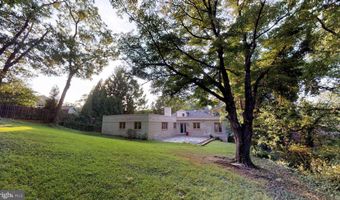 4740 34TH St N, Arlington, VA 22207