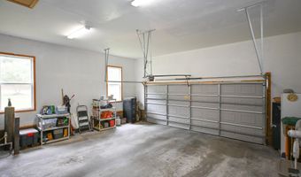 707 Mt Ebal Rd, Batesburg Leesville, SC 29006