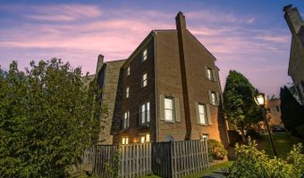 7628 WESTLAKE Ter 74, Bethesda, MD 20817