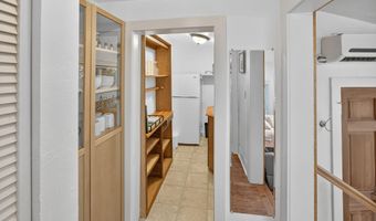 237 B St, Ashland, OR 97520