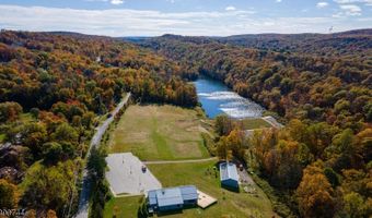 13 Village Way E7, Alloway, NJ 07462