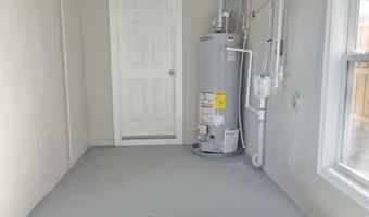 1461 Irish Hill Dr, Biloxi, MS 39530