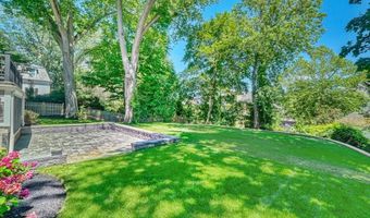 315 Waverley St, Belmont, MA 02478