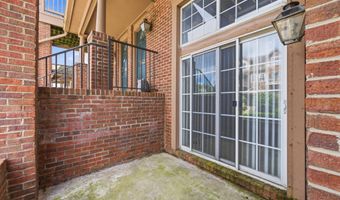 2794 Barclay Way, Ann Arbor, MI 48105