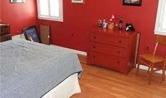 220 Lake Shore Dr, Alma, GA 31510