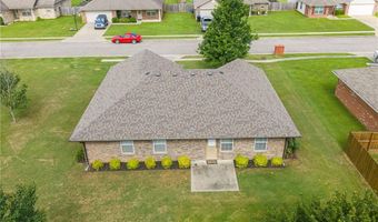 1724 Riley Cir, Alma, AR 72921