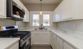 1707 W 8th St, Anderson, IN 46016