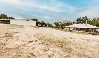 409 S Hubbard St, Alvord, TX 76225