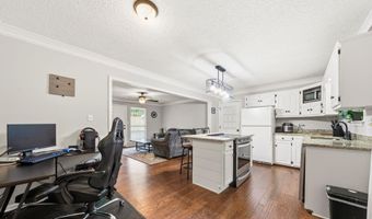 516 Fieldwood Dr, Adairsville, GA 30103