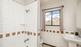 9175 Yucca Hls, Agua Dulce, CA 91390
