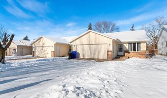 1424 W WEILAND Ln, Appleton, WI 54914