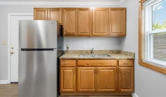 2381 Century Dr, Columbus, OH 43211