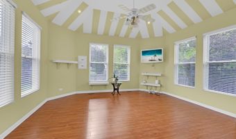 2324 Tracy Ln, Algonquin, IL 60102