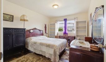 106 EVERGREEN St, Bayonne, NJ 07002