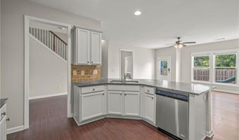 4940 Breezewood Cir, Alpharetta, GA 30004