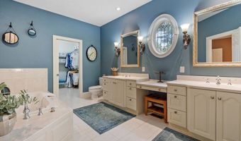 98 Fox Run Rd, Bolton, MA 01740