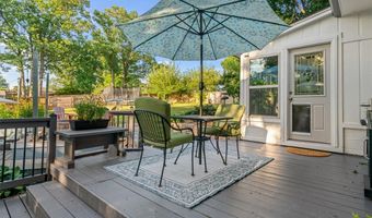 702 Dewoody Dr, Bentonville, AR 72712