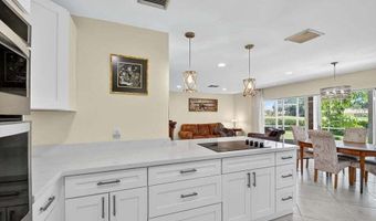 324 Orange Tree Dr 5, Atlantis, FL 33462