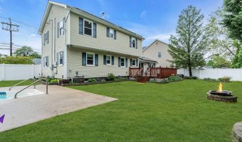 317 Beachwood Blvd, Beachwood, NJ 08722