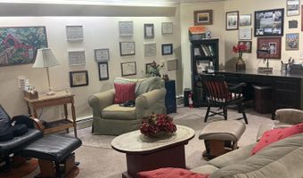 363 Mount Hope Ave, Bangor, ME 04401