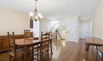 9 Pebble Beach Dr, Bedford, NH 03110