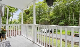 97 Padanaram Rd, Danbury, CT 06811