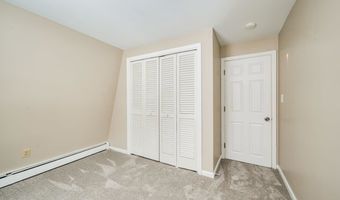 87 Edgewater Dr, Barrington, NH 03825