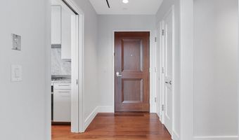 1 Dalton St 3108, Boston, MA 02199