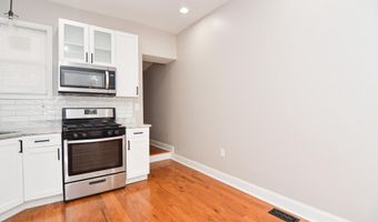 2644 E HOFFMAN St, Baltimore, MD 21213