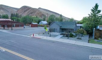 800 E Main St, Challis, ID 83226